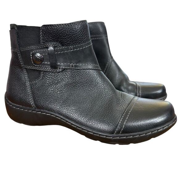 Clarks Textured Black Leather Booties - Picture 1 of 16